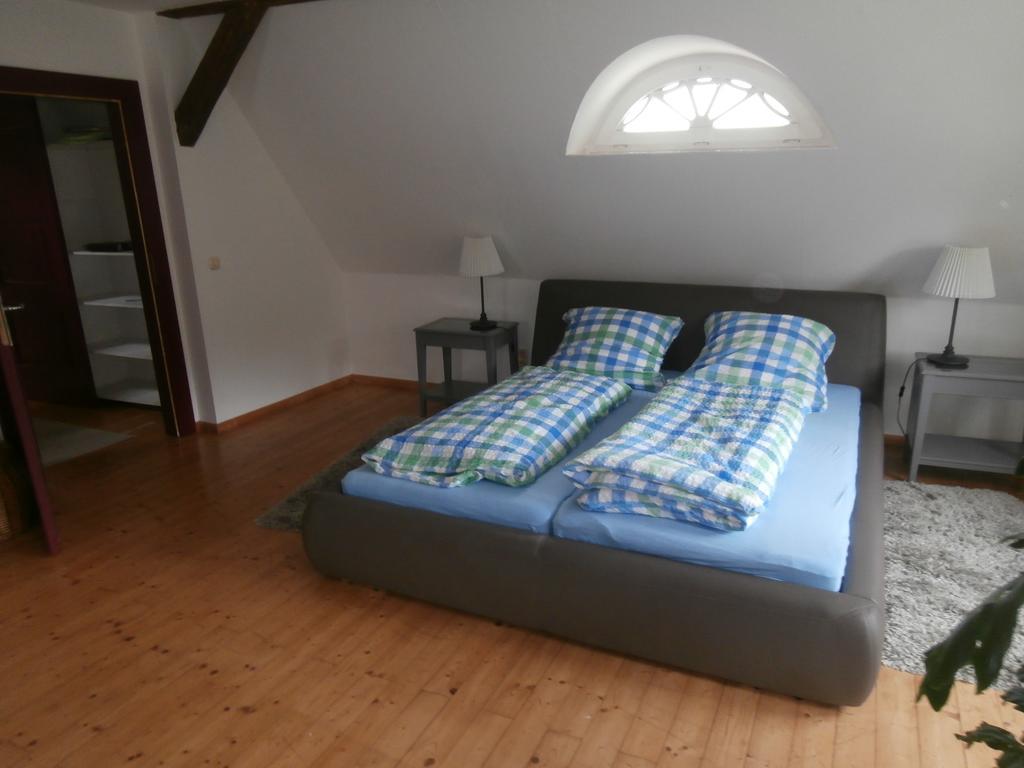 Ferienwohnung Saaleblick Halle  Esterno foto